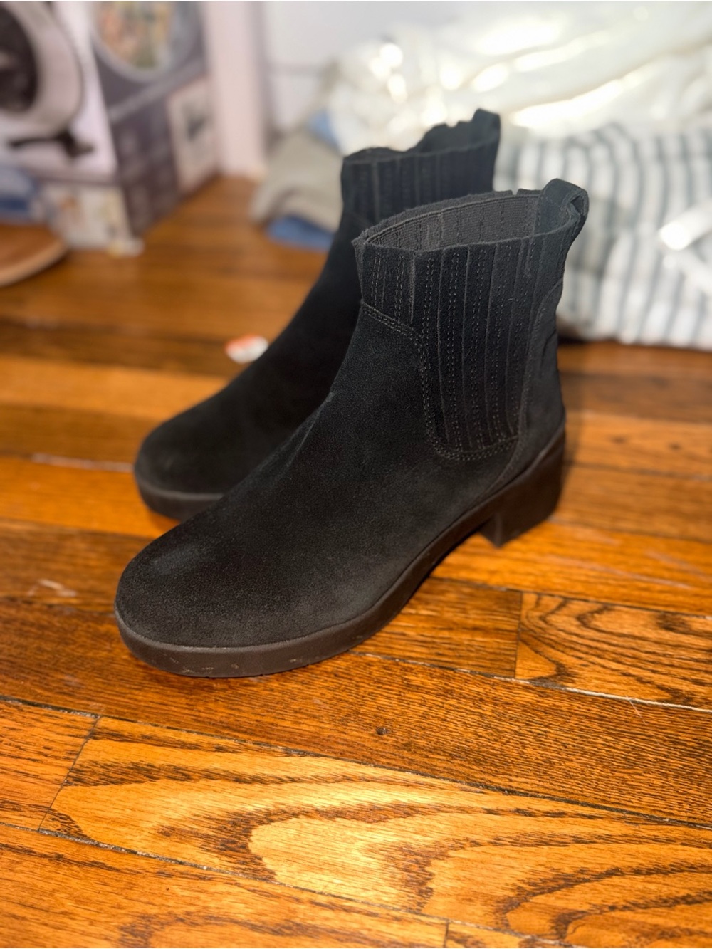 ABEO Capital Chelsea Women’s Black Suede Ankle Boots Block Heel Comfort Sz 8